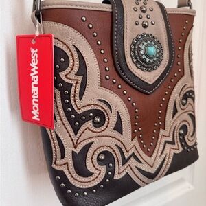 MONTANA WEST WESTERN CROSSBODY. SOUTHWEST, SILVER STUDS & TURQUOISE EMBELLISH
